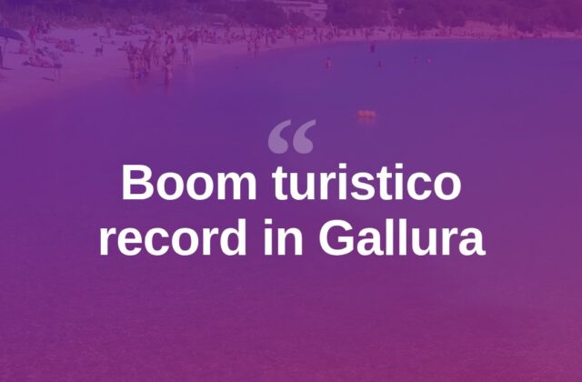 Gallura invasa dai turisti: la “carica dei centomila” dell’estate