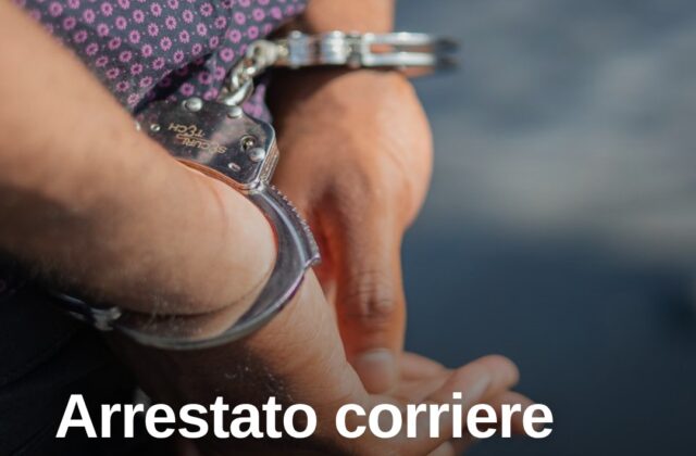 Arrivo da Genova con 20 ovuli di eroina nel corpo: arrestato