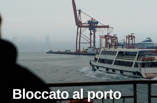 Baionetta nel bagaglio, bloccato al porto di Olbia