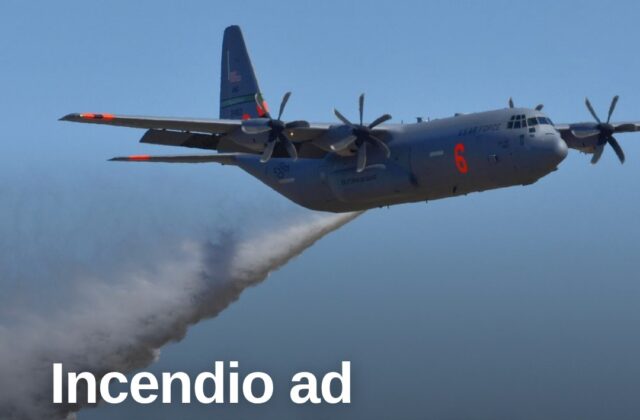 Incendio ad Aglientu, in azione due Canadair e un elicottero