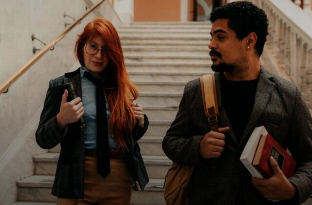 Olbia, più fondi e criteri inclusivi per le borse di studio